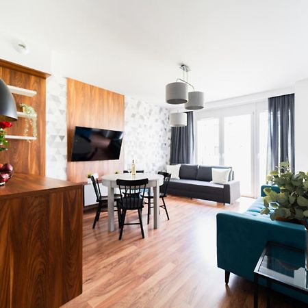 Big Apart - Atal Towers - 3 Rooms - Private Parking Place Wroclaw Luaran gambar