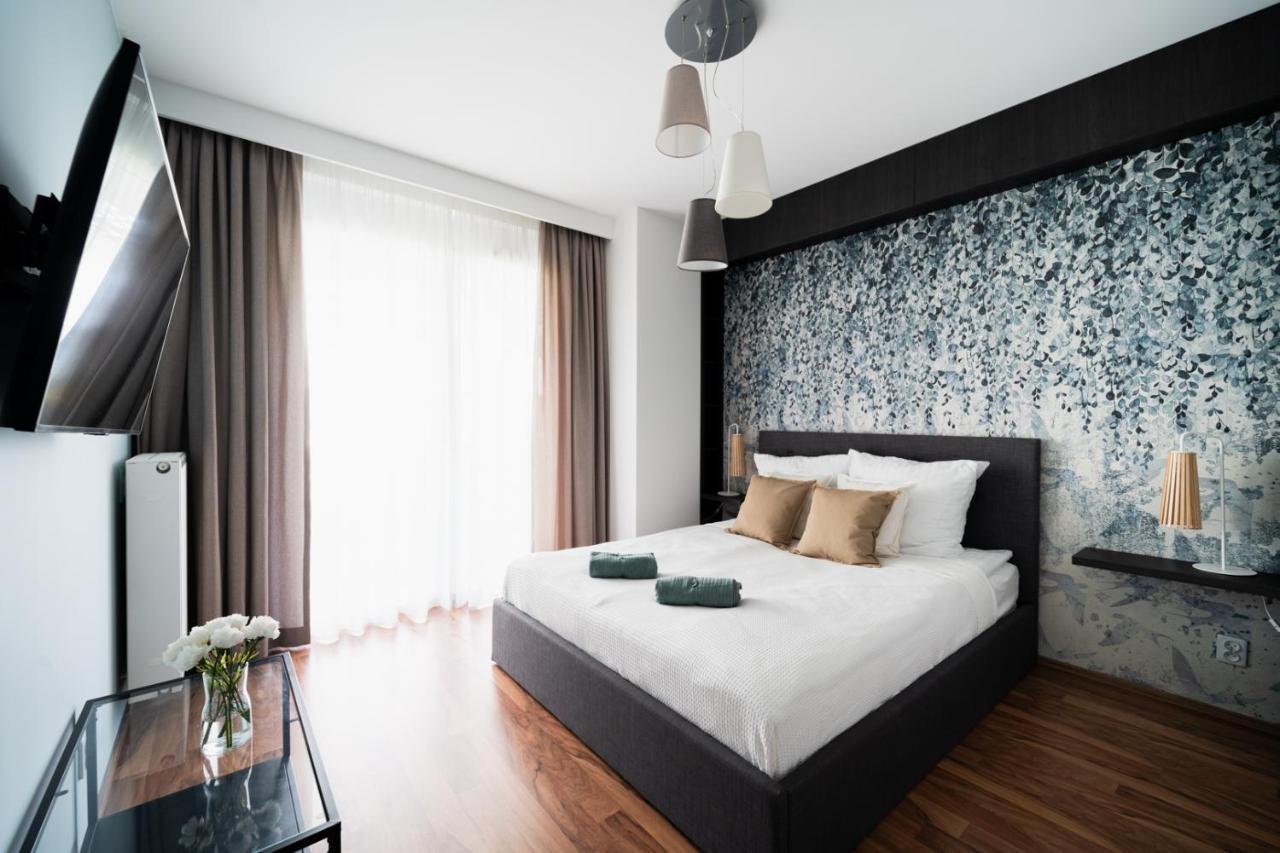 Big Apart - Atal Towers - 3 Rooms - Private Parking Place Wroclaw Luaran gambar